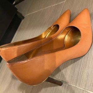 Ralph lauren pointed toes heels